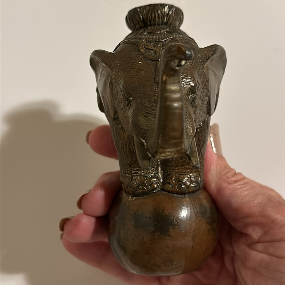 BRONZE ELEPHANT Figurine Standing on Ball - Picture 4 of 9